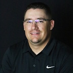Daniel Tucker